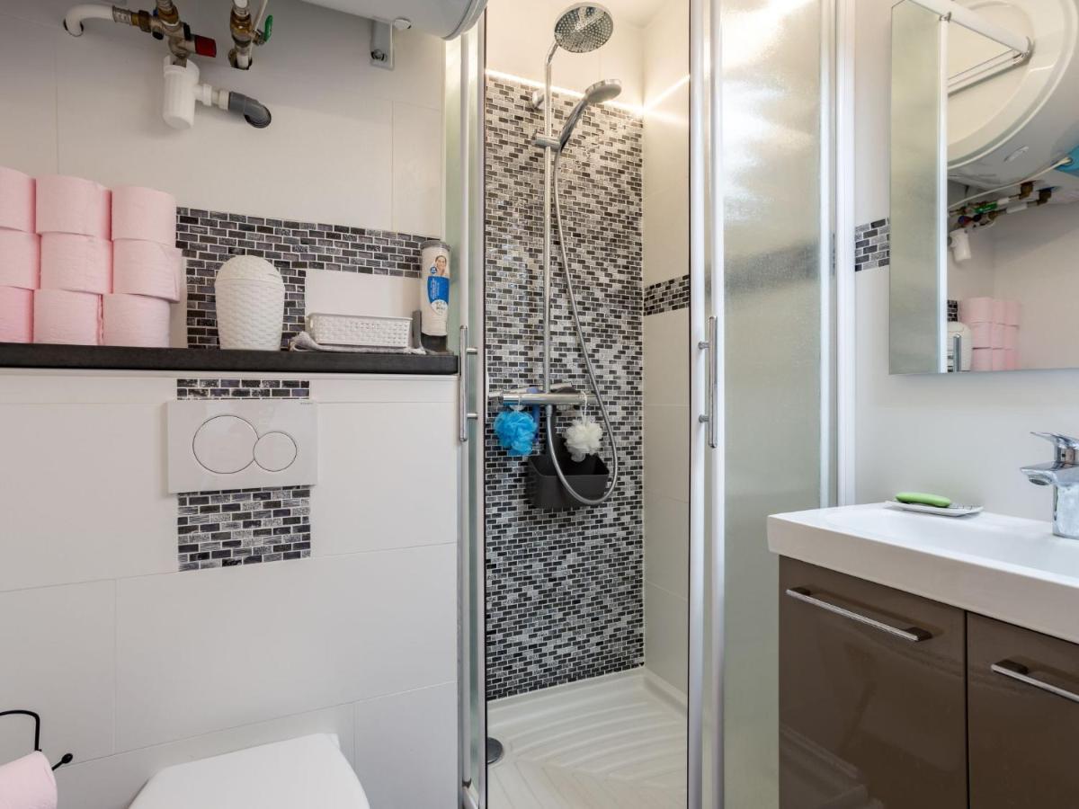 Apartment Le Vieux Pressoir By Interhome วิลเลร์-ซูร์-แมร์ ภายนอก รูปภาพ
